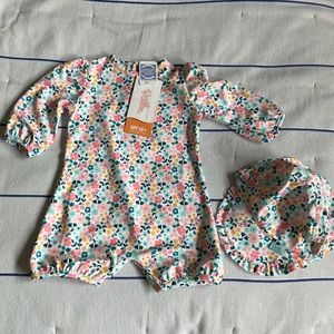 UVSkinz Baby Girl swimsuit - NWT